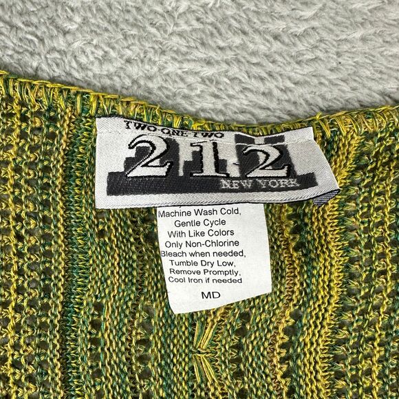 212 New York Size M Womens Blue and Green Dolman Sleeve Crochet Top - Picture 4 of 7